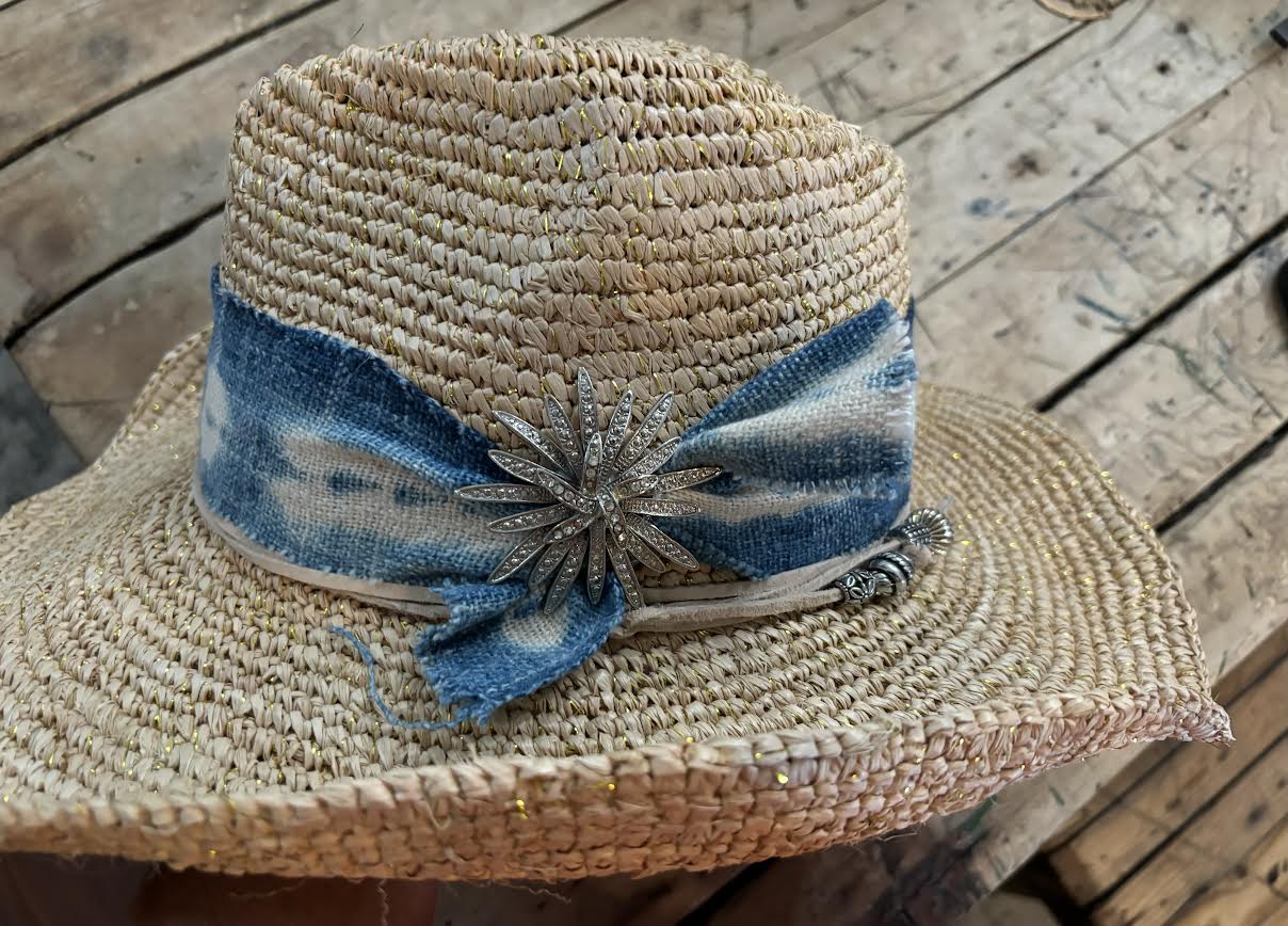 Trinity Straw Cowboy Hat - Natural/Blue