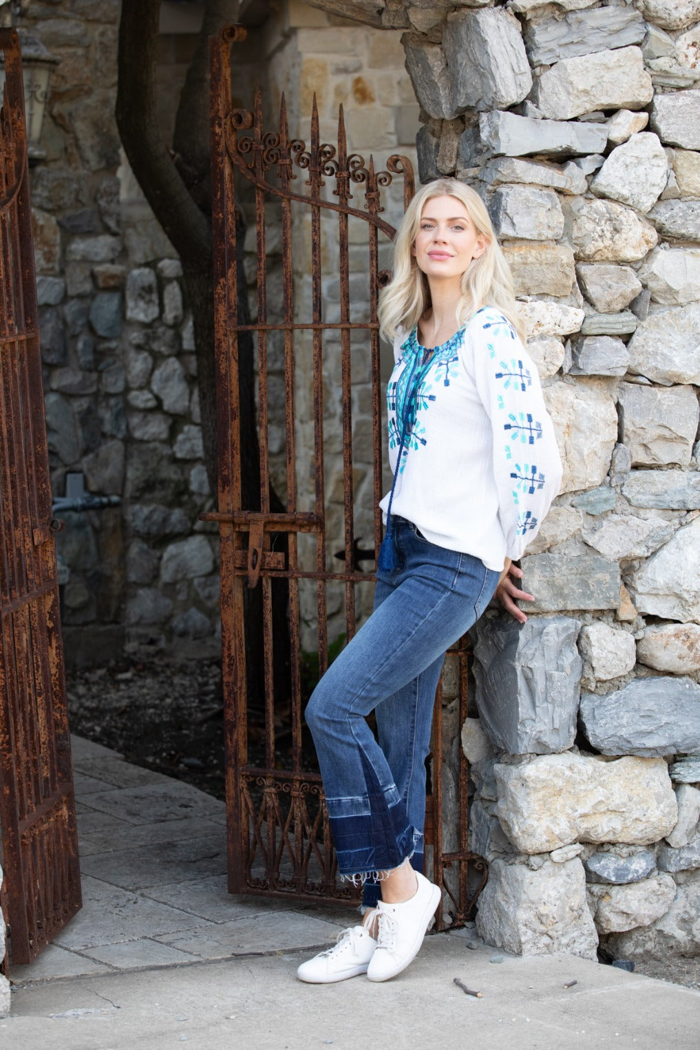 APNY Released Crop Flare Jean Medium Indigo