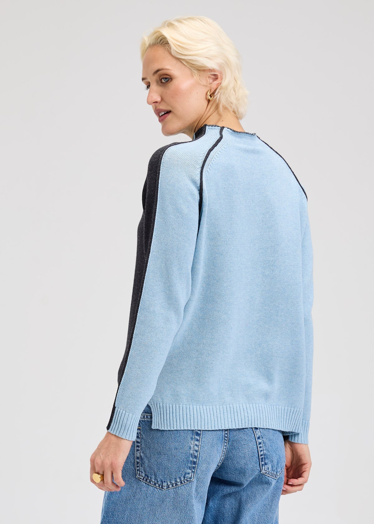 Zaket & Plover Reversible Block Funnel - Charcoal