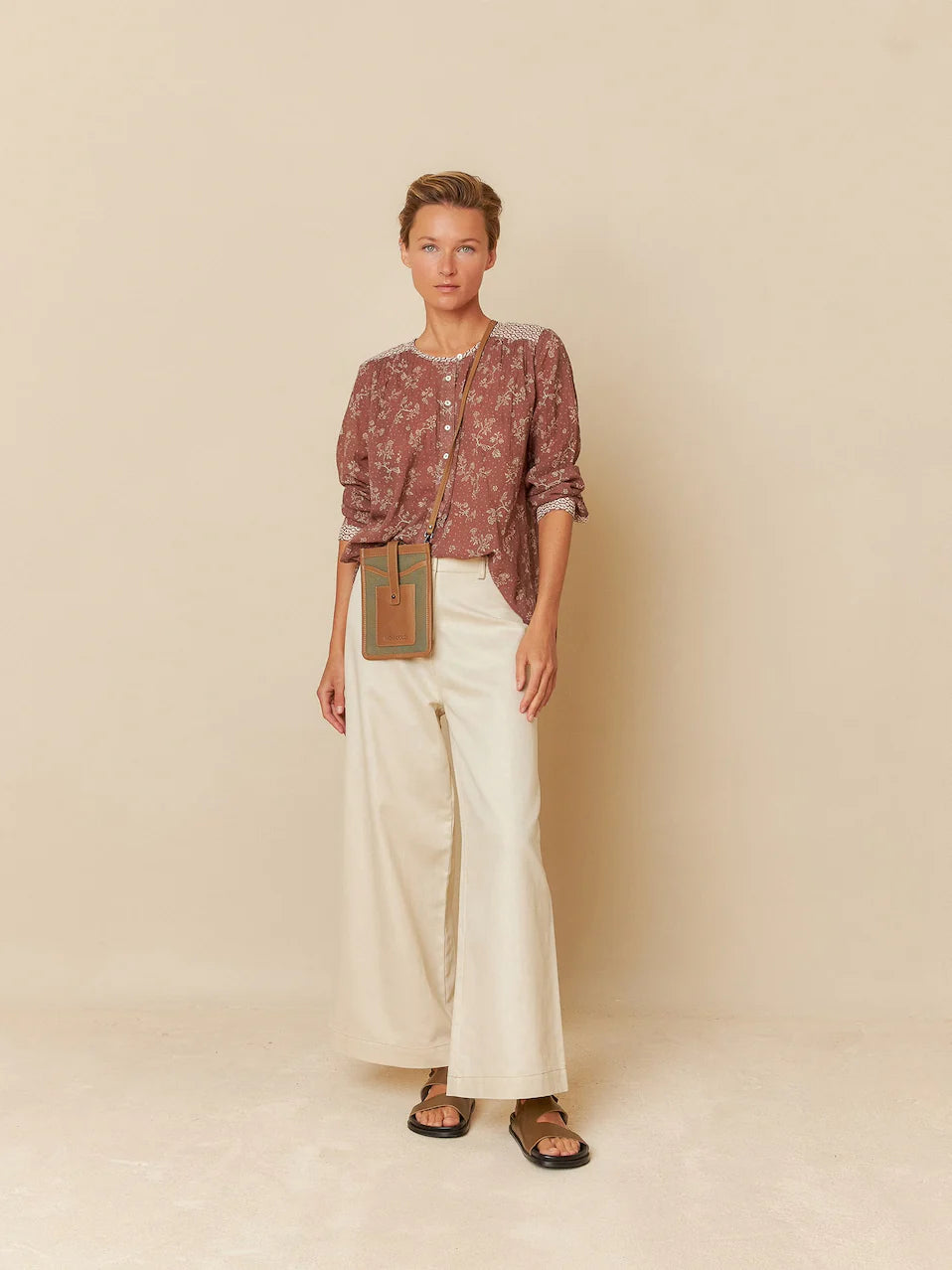 Indi & Cold The Vera Patch Shirt Chocolate