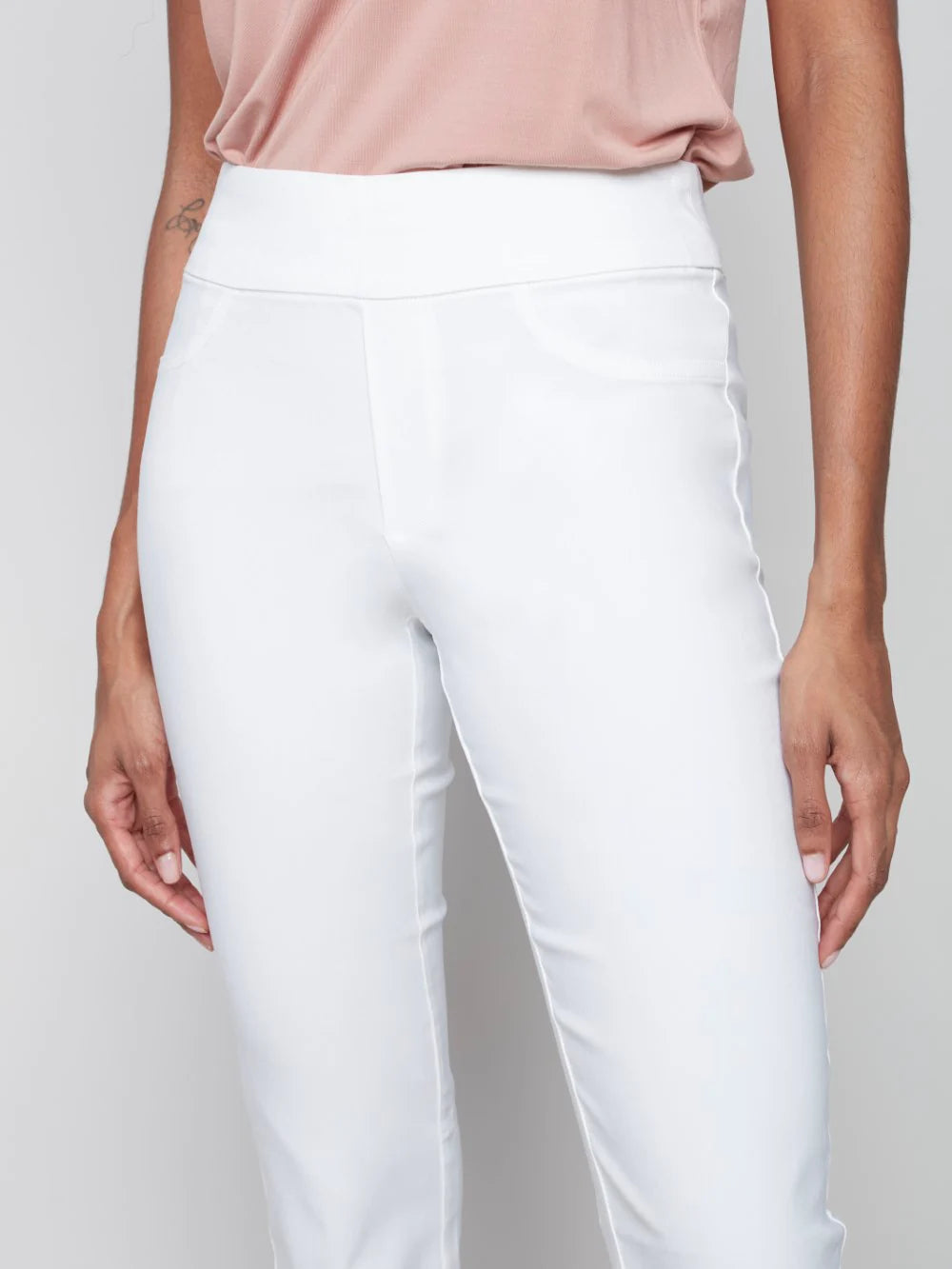 Charlie B Stretch Pull-On Capri Pant