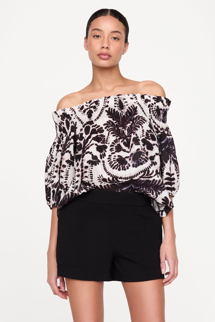 Marie Oliver Mia Short