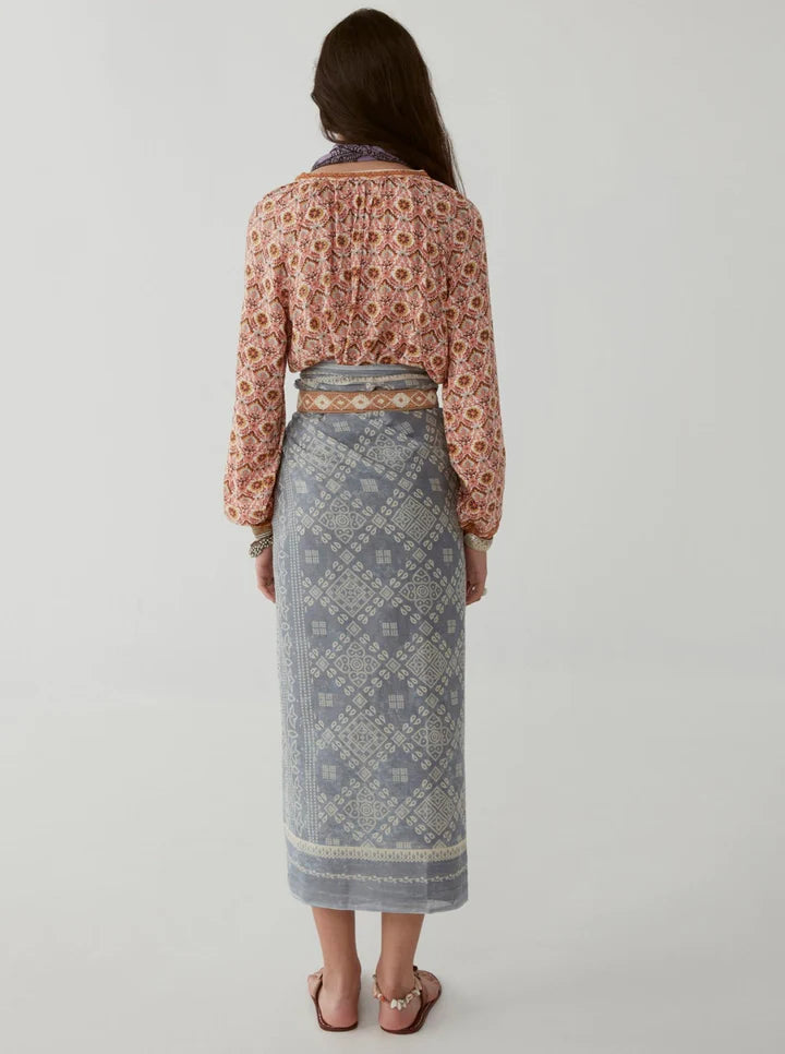 Maison Hotel Greta Blouse - Coral Pink Yellow