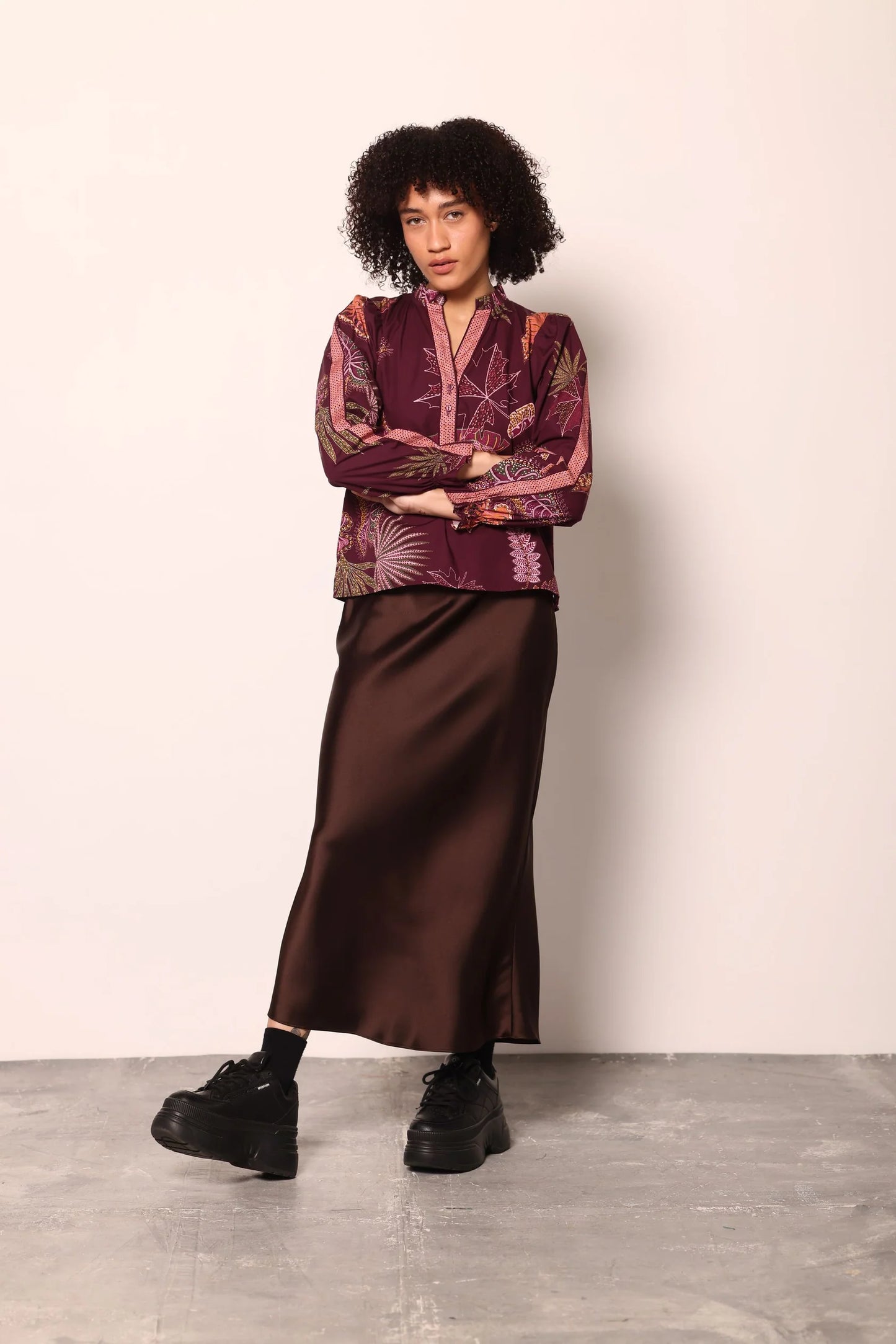 Maude Vivante Ashley Ruffle Neck Top - Wine Flora