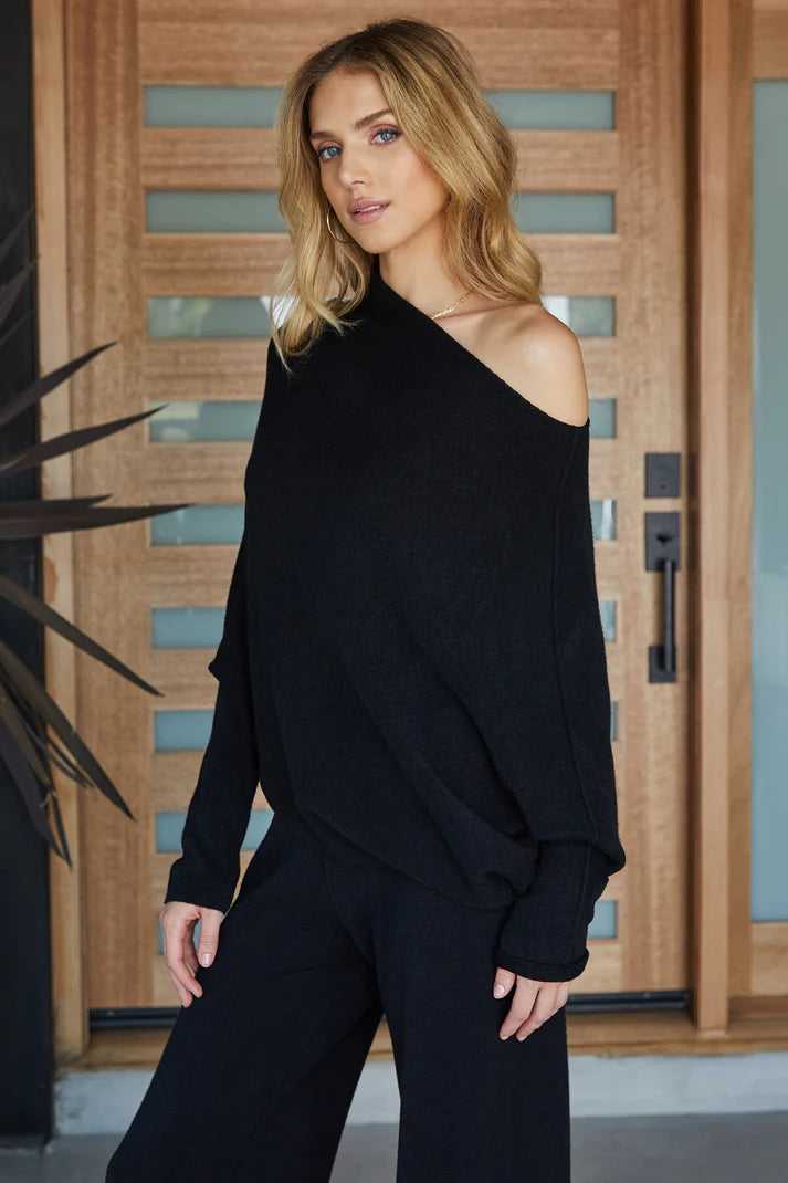 Milio Milano Asymmetrical Sweater - Black
