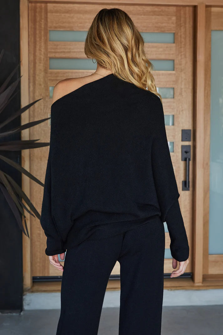 Milio Milano Asymmetrical Sweater - Black