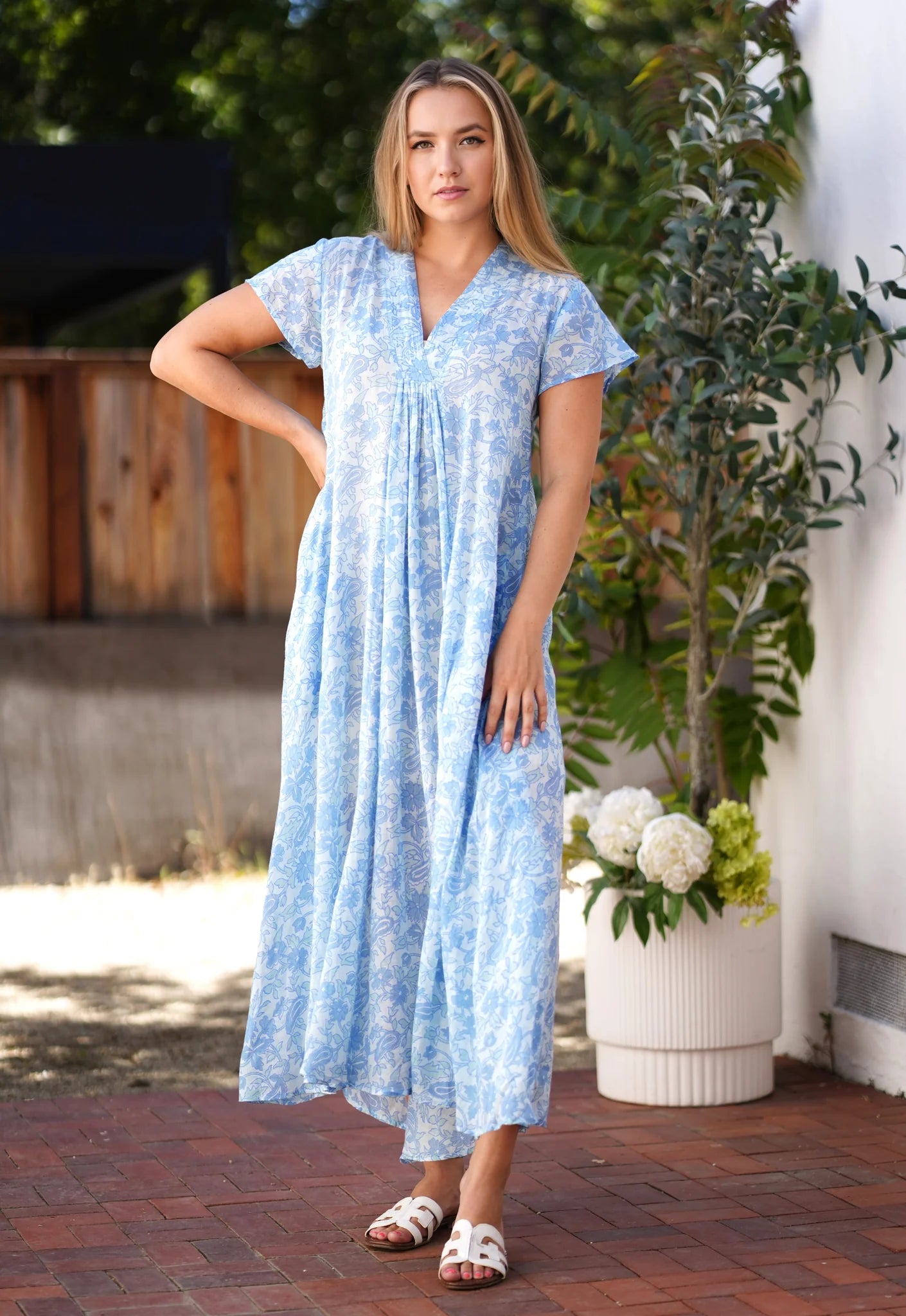 Dolma Amaryllis V Neck Maxi Dress - Blue