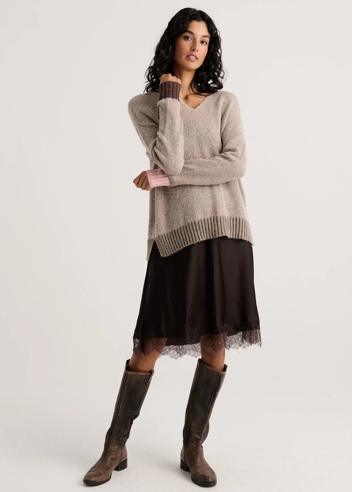 Zaket & Plover Casual Luxe V Neck Sweater