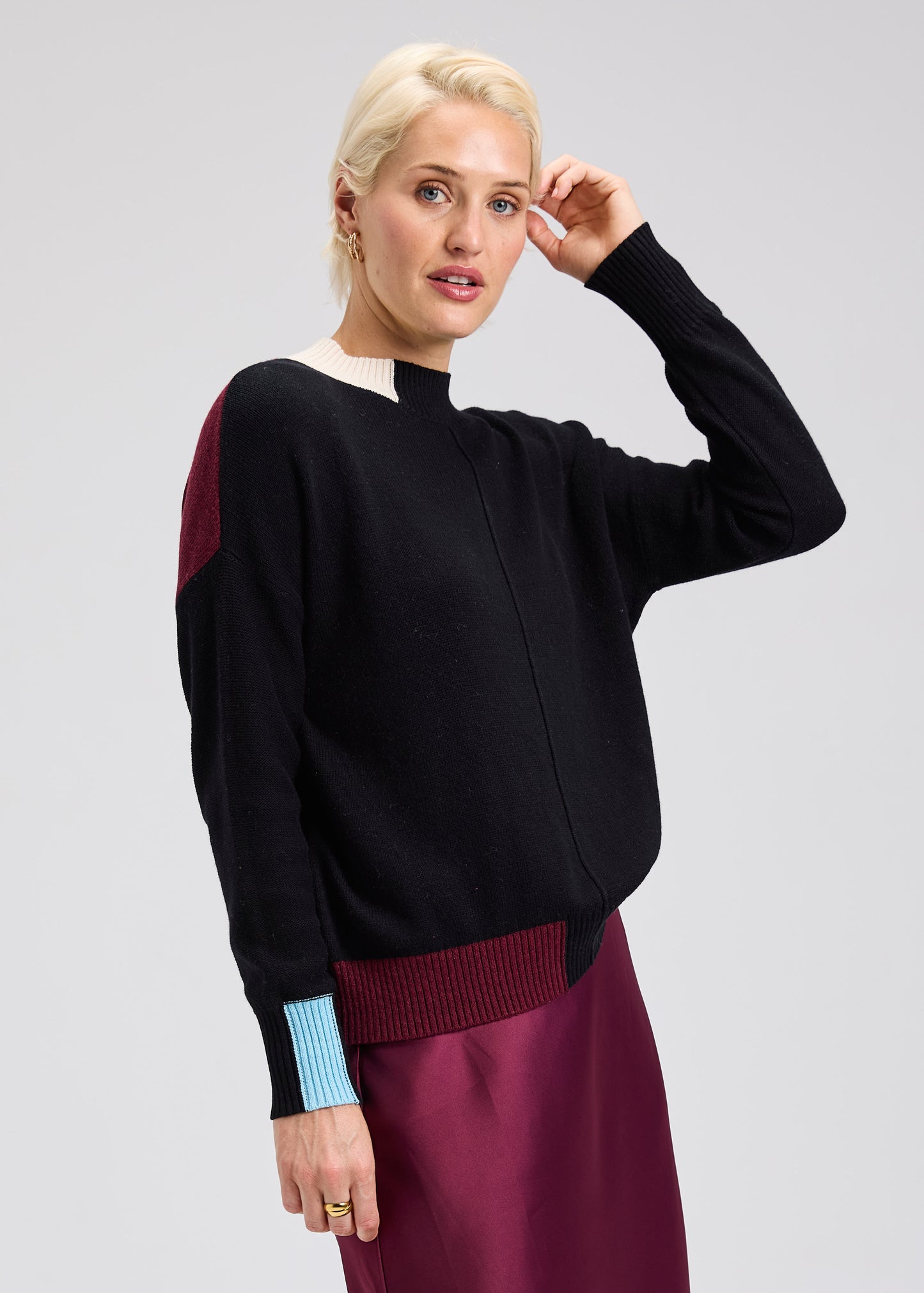 Zaket & Plover Color Block Trim Sweater Black