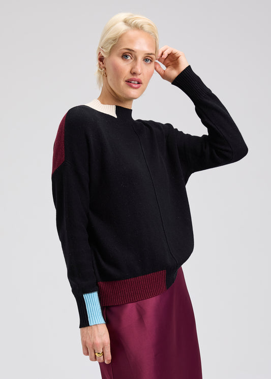 Zaket & Plover Color Block Trim Sweater Black