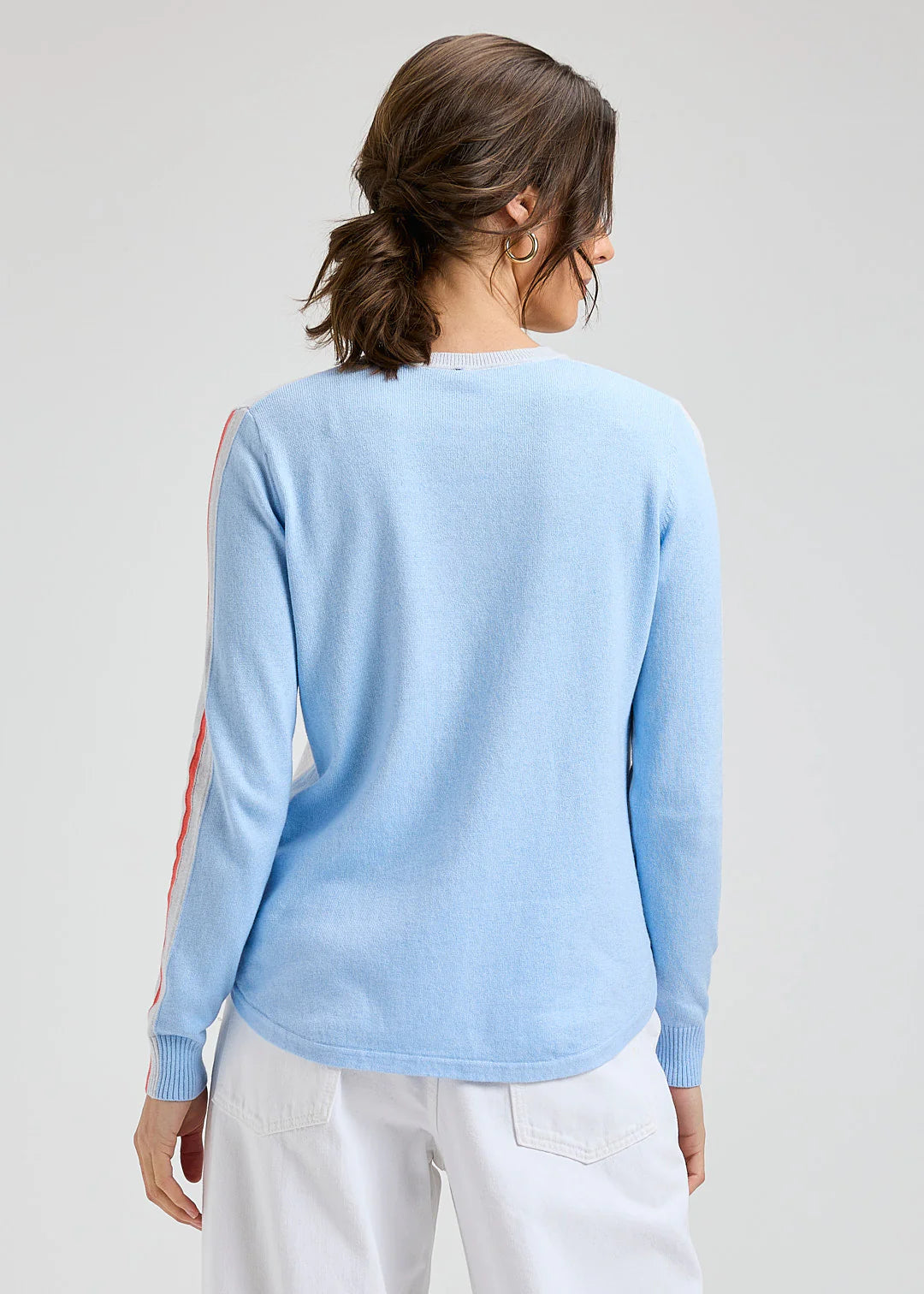 Zaket & Plover Rounded Bottom Vee Sweater - Ice