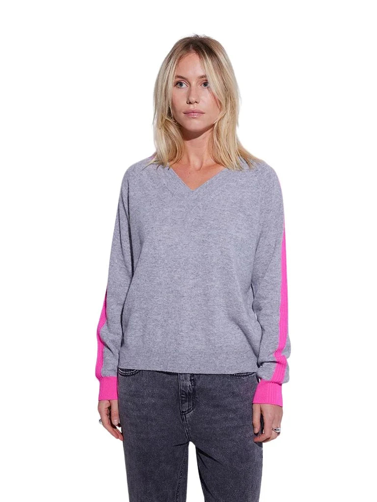Colorush Alpenglow Contrast V Neck Whisper Pink