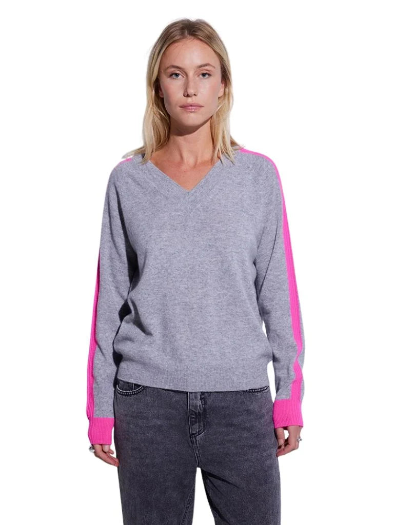 Colorush Alpenglow Contrast V Neck Whisper Pink