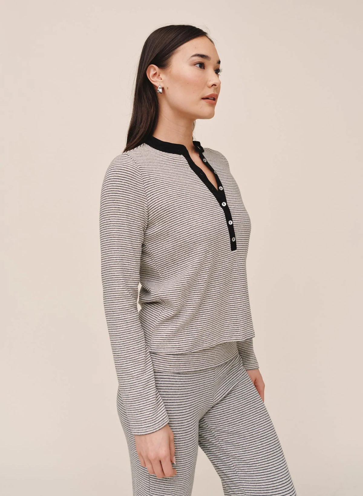 Bella Dahl Contrast Henley | Heathered Stripe