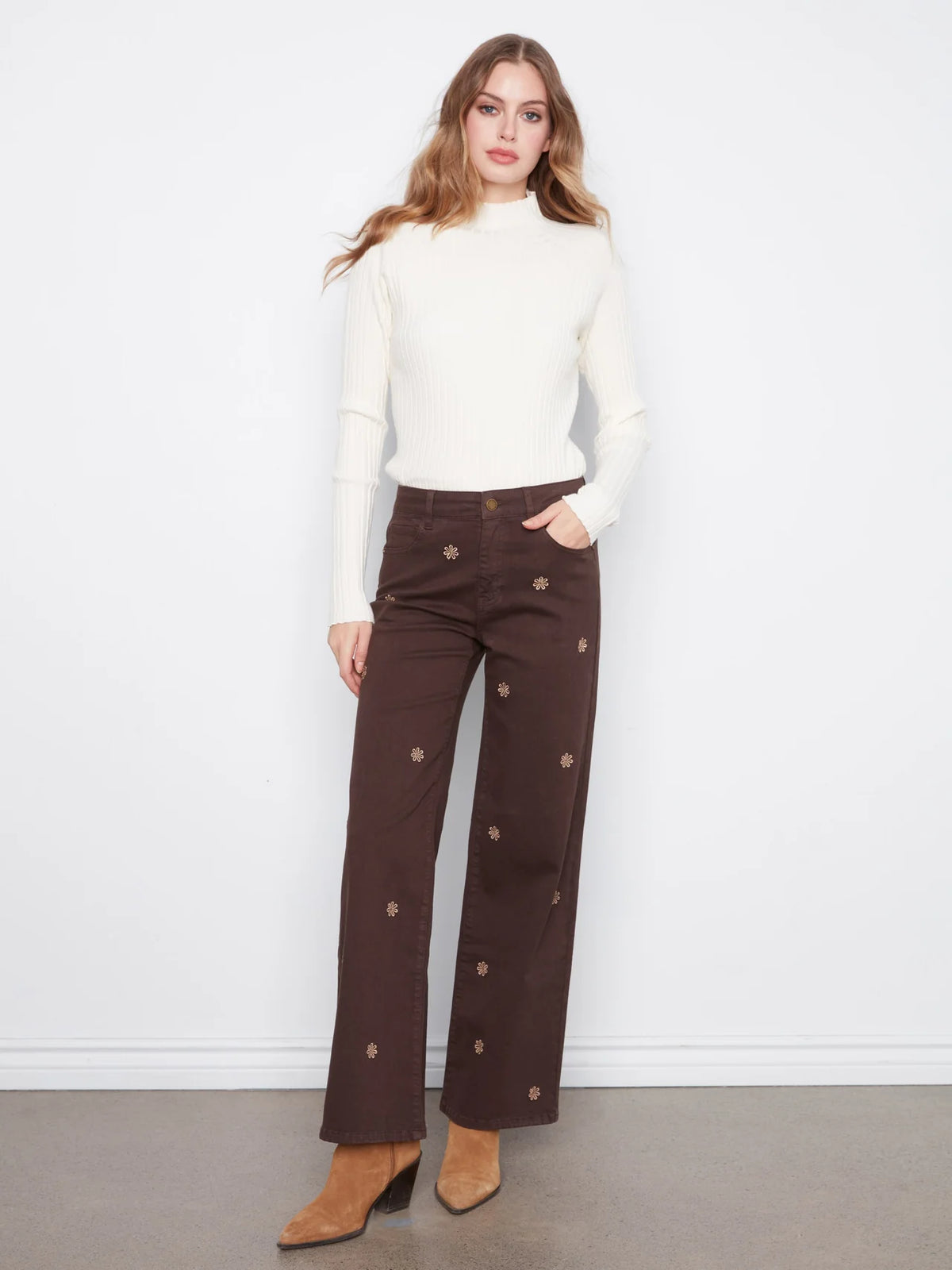 Charlie B Wide Leg Twill Pants With Floral Embroidery - Coffee
