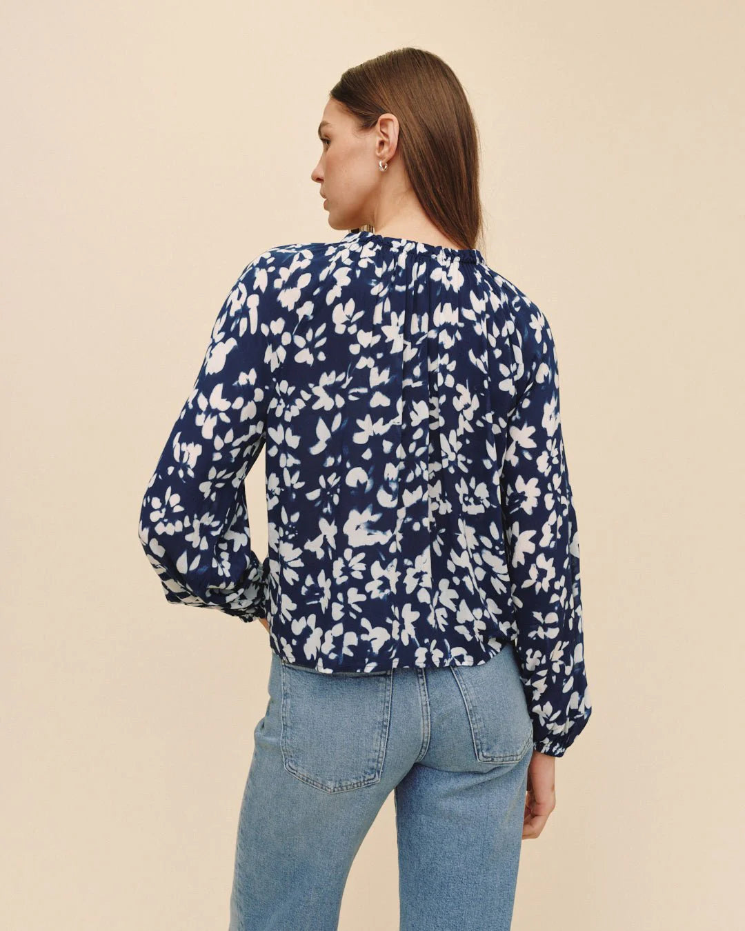 Bella Dahl Ruffle Neck Raglan Button Down - Indigo Bloom